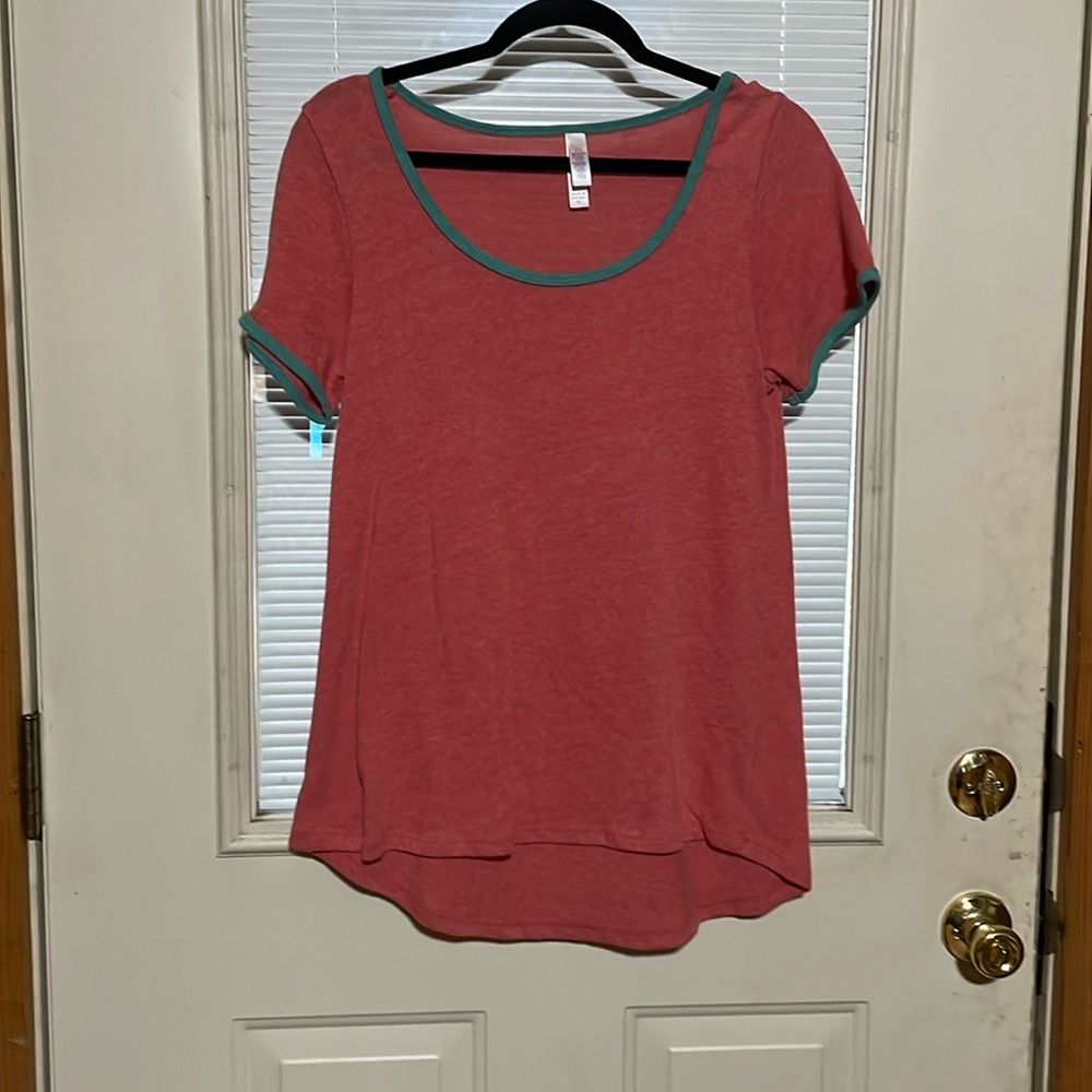 LuLaRoe top